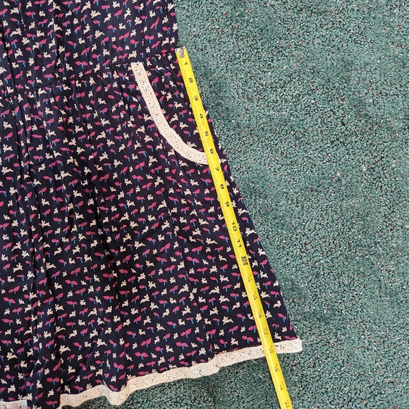 Doe and Rae Bunny Pattern dress - Picture 9 of 12